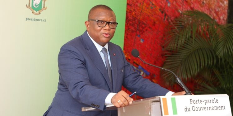 L’album photos du conseil des ministres du mercredi 19 janvier 2022 au Palais présidentiel à Abidjan Plateau