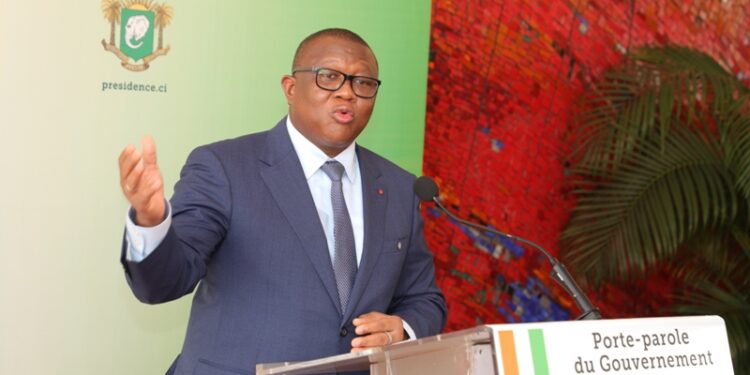 L’album photos du conseil des ministres du mercredi 19 janvier 2022 au Palais présidentiel à Abidjan Plateau