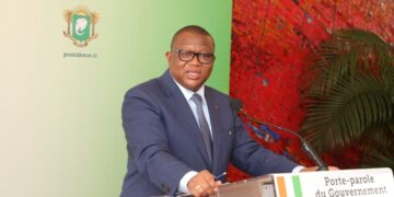 L&rsquo;album photos du conseil des ministres du mercredi 19 janvier 2022 au Palais présidentiel à Abidjan Plateau