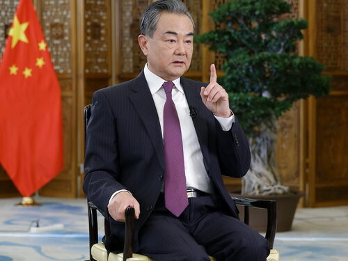 Interview/Wang Yi : « La réalisation de la réunification de la Chine est une tendance irrésistible… »