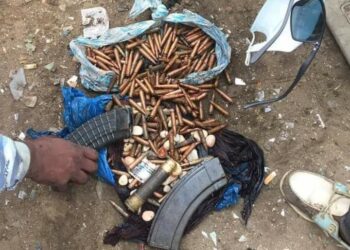 Opération de déguerpissement à la Casse d&rsquo;Abobo: Des munitions et chargeurs découverts