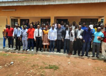 Haut Sassandra /13e mois, fin de la trêve sociale…:Zadi Gnagna communie avec les fonctionnaires