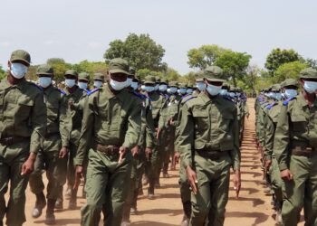 Séguela: 984 soldats présentés au Drapeau