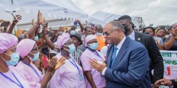 Méagui: le Premier ministre Achi inaugure le nouvel hôpital général