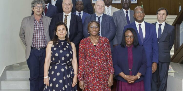 Côte d’Ivoire: Une délégation d’investisseurs portugais reçus par la MAE Kandia