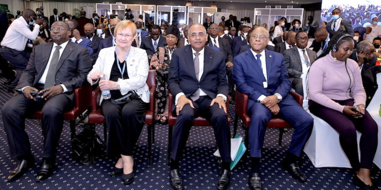 Les images du Sommet des Chefs d’Etat et de Gouvernement sur la sécheresse et la restauration des terres dans le cadre de la COP15, lundi 09 mai à Abidjan