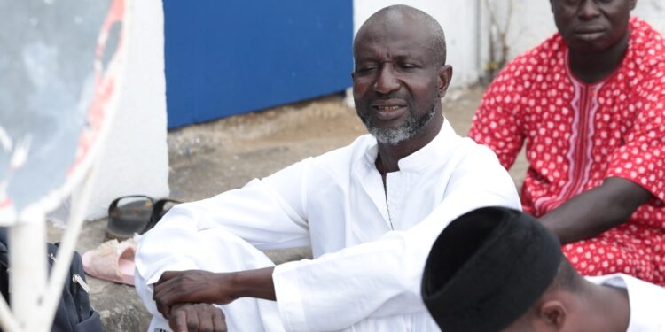 Les photos de la célébrée de L’aïd-El-Fitr par Boubacar Coulibaly l’Imam de la Mosquée Aghien, deux-Plateaux à Abidjan