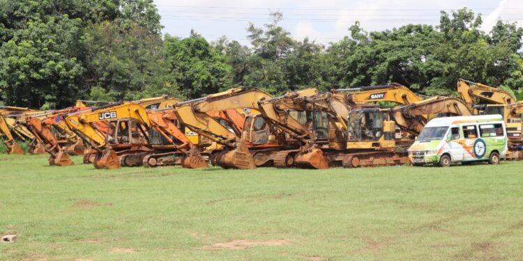 Lutte contre l’orpaillage clandestin en Côte d’Ivoire: Plus de 800 sites détruits et 630 personnes interpellées