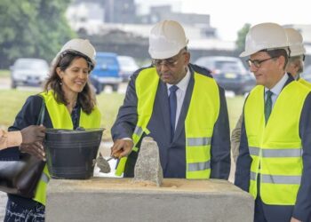 Construction du centre de formation aux métiers des énergies renouvelables à Yopougon: Patrick Achi lance les travaux