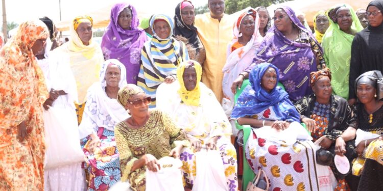 Gagnoa nord: Kamaté Issiaka cadeaute 400 Femmes