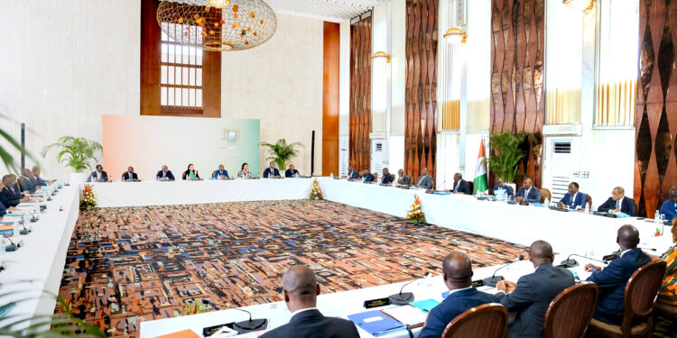 Côte d’Ivoire/Carburant: une subvention de 200 milliards de FCFA du gouvernement depuis janvier