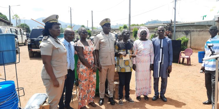 Man : Les écoles les plus propres distinguées