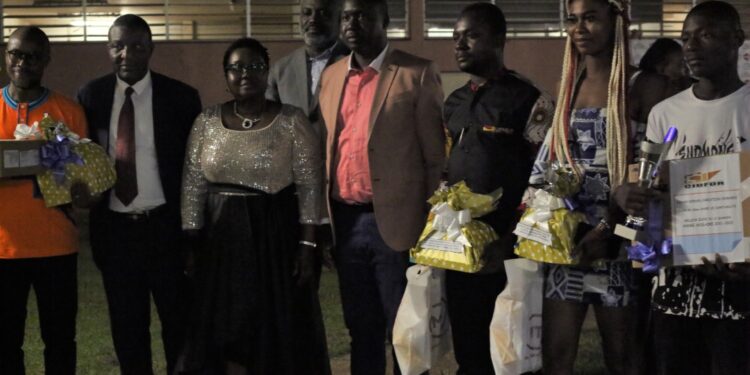 Lycée professionnel de Gagnoa : Kamaté Issiaka promet des stages aux meilleurs étudiants aux examens