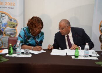 GCPND 2021-2025: Achi félicite « doublement » Kaba Nialé après l&rsquo;obtention de 15.706 milliards FCFA