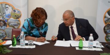 GCPND 2021-2025: Achi félicite « doublement » Kaba Nialé après l&rsquo;obtention de 15.706 milliards FCFA