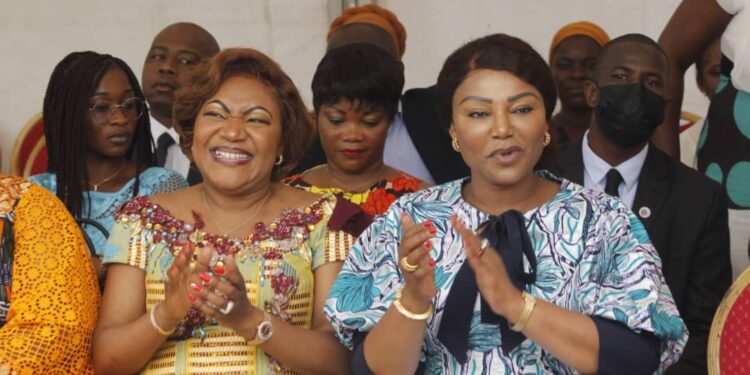 Fête des Mères à Attécoubé: OLga Danho « gâte » 5000 femmes de la commune 