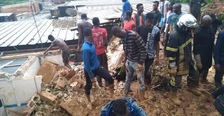 Abidjan: 5 morts dans l’effondrement d’un bâtiment à Mossikro non loin du 4ème pont