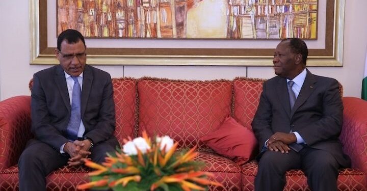 Côte d’Ivoire: Ouattara et Bazoum pour des “relations de confort et de confiance” avec le Mali, la Guinée et le Burkina