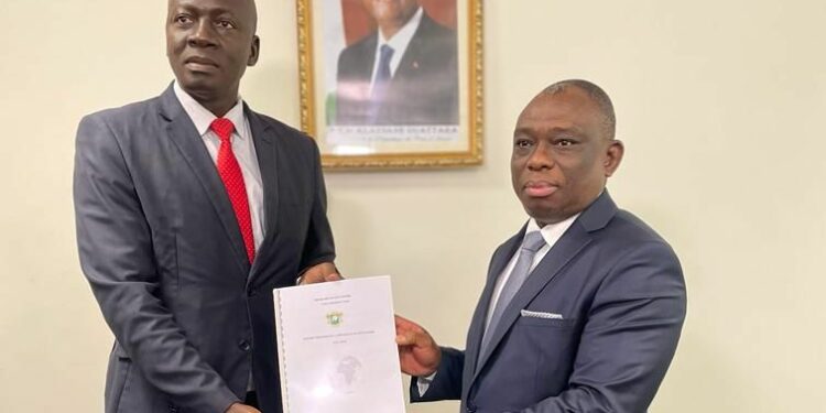 La Cadha reçue par le ministre Bertin Kouadio Konan