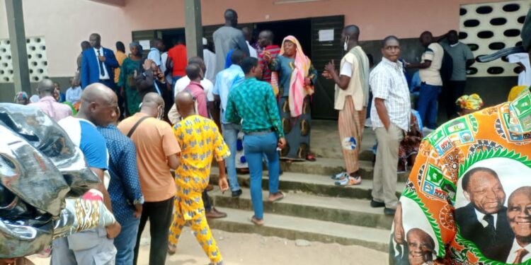 Élections des secrétaires départementaux du RHDP : des incidents signalés à Kouto