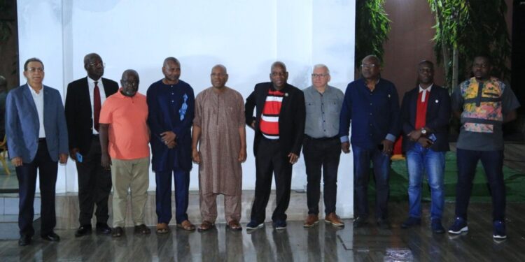 Stade d’Abidjan/Trophée de ligue 2 et remontée en 1ère division: Le Président Sidibé Souleymane a reçu l’équipe à son domicile