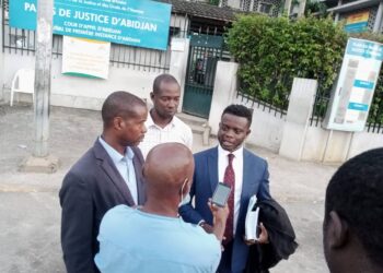 La justice ivoirienne condamne un journaliste à payer 3 millions FCFA à une Banque pour diffamation