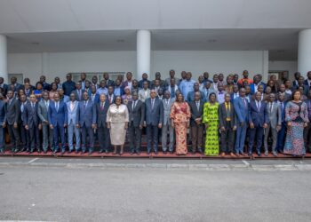 Faveurs aux fonctionnaires: la réaction de Zadi Gnagna, Soro Mamadou, Joseph Koffi et David Bli Blé.