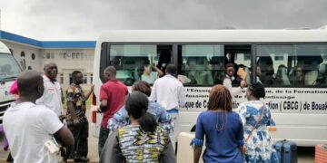Stages Pratiques & Cours Intensifs d’Anglais: 100 élèves et étudiants du Ministère de l’Enseignement Technique au Ghana. 
