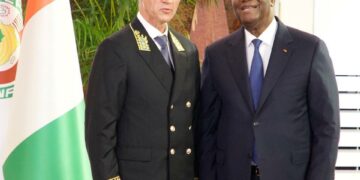 Ouattara reçoit les lettres d&rsquo;accréditation de 5 nouveaux ambassadeurs