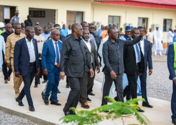 Transports/ Une mission gouvernementale visite le chantier du Port sec de Ferkessédougou