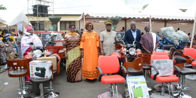 Bouna/Autonomisation des Femmes: Des associations de femmes reçoivent d’importants dons de l’Unfpa.