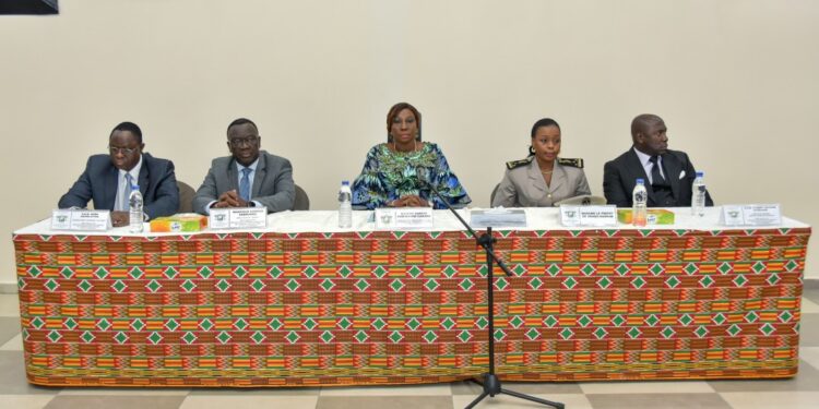 Kandia préside un séminaire national sur le renforcement et la dynamisation des relations internationales