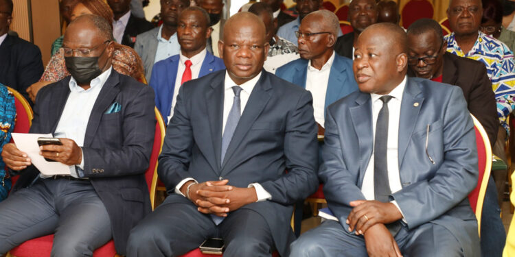 Les photos des échanges de la Cei avec les partis politiques en prélude de la révision de la liste électorale qui aura lieu du 10 au 26 novembre 2022.