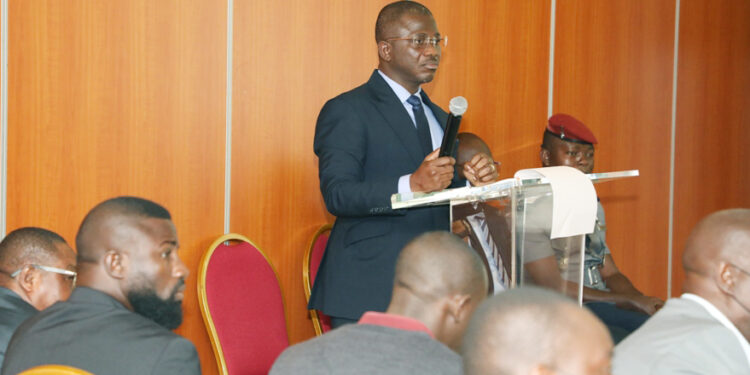 Les photos des échanges de la Cei avec les partis politiques en prélude de la révision de la liste électorale qui aura lieu du 10 au 26 novembre 2022.