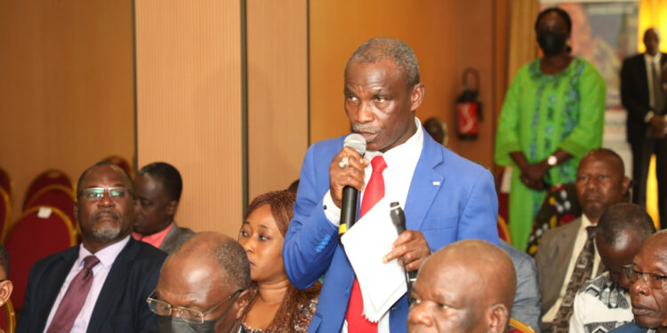 Les photos des échanges de la Cei avec les partis politiques en prélude de la révision de la liste électorale qui aura lieu du 10 au 26 novembre 2022.