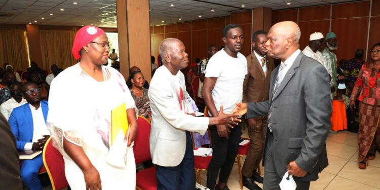 Les échanges d’information entre la CEI, les médias et les organisations de la société civile en prélude à la révision de la liste électorale 2022.