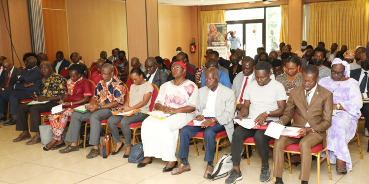 Les échanges d’information entre la CEI, les médias et les organisations de la société civile en prélude à la révision de la liste électorale 2022.