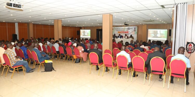 Les échanges d’information entre la CEI, les médias et les organisations de la société civile en prélude à la révision de la liste électorale 2022.