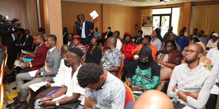 Les échanges d’information entre la CEI, les médias et les organisations de la société civile en prélude à la révision de la liste électorale 2022.