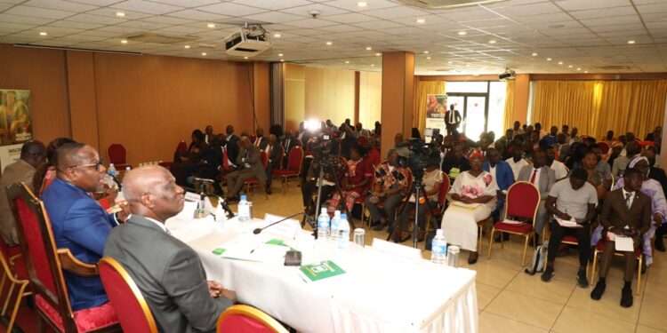 Les échanges d’information entre la CEI, les médias et les organisations de la société civile en prélude à la révision de la liste électorale 2022.