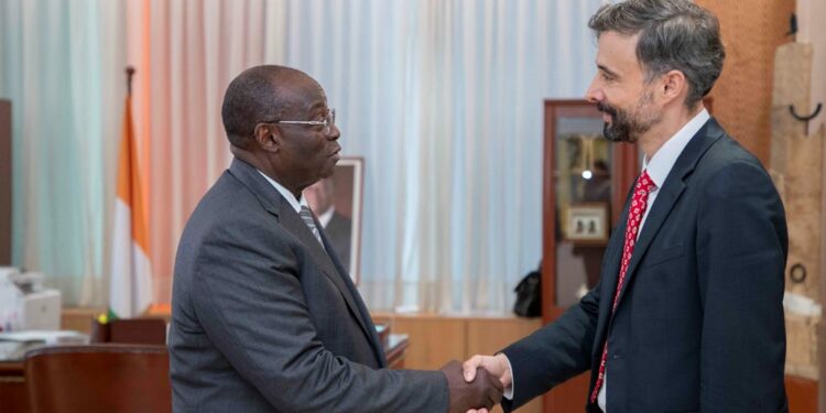 les photos de l’entretien du VP Tiémoko Meyliet KONE, avec le Président du FIDA, Alvaro Lario, ce mardi 18 Octobre 2022, au Palais présidentiel à Abidjan