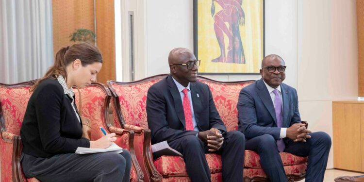 les photos de l’entretien du VP Tiémoko Meyliet KONE, avec le Président du FIDA, Alvaro Lario, ce mardi 18 Octobre 2022, au Palais présidentiel à Abidjan