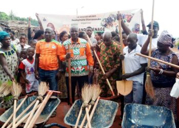 N’dakonankro (Yamoussoukro)/Grand ménage: Le vice-gouverneur lance l’opération