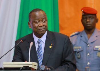 Sénat/Produits biocides:Ahoussou Jeannot expose ses préoccupations