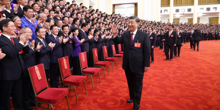 Xi Jinping : « La Chine s’ouvrira plus largement au monde »