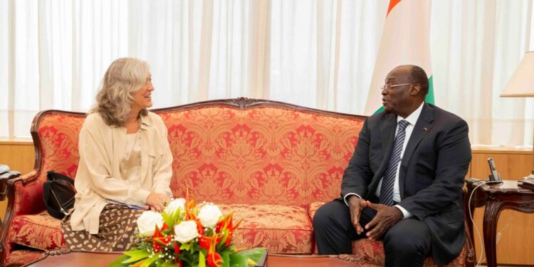 Les images de l’entretien du VPR Tiémoko Meyliet KONE, avec l’Ambassadeur de l’Union Européenne en Côte d’Ivoire, Francesca DI MAURO, le 5/10/2022, au Palais Présidentielle à Abidjan