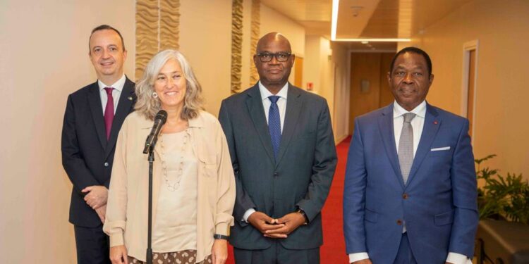 Les images de l’entretien du VPR Tiémoko Meyliet KONE, avec l’Ambassadeur de l’Union Européenne en Côte d’Ivoire, Francesca DI MAURO, le 5/10/2022, au Palais Présidentielle à Abidjan