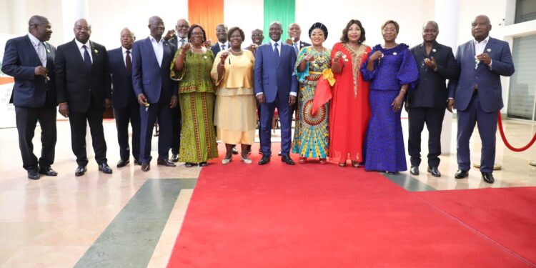 Assemblée Nationale de Côte d’Ivoire: Bictogo remet 17 véhicules aux députés