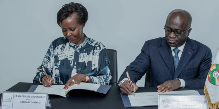 Redynamisation de la Coopération: Le Conseil de l’Entente et l’OIF signent un accord cadre