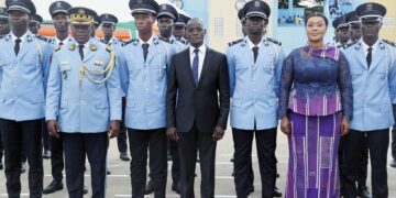 École de police d&rsquo;Abidjan : 1 451 élèves sous-officiers reçoivent leurs épaulettes